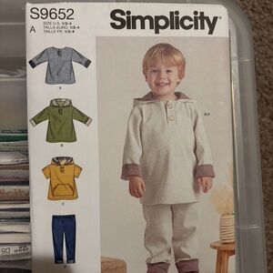 Simplicity Kids' Sweater and Pant Sewing Pattern